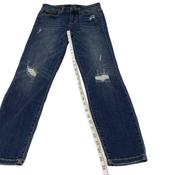 Judy Blue Relaxed Fit Distressed Jeans. Size 3 / 26. Tapered Leg. Good condition - Picture 4 of 6